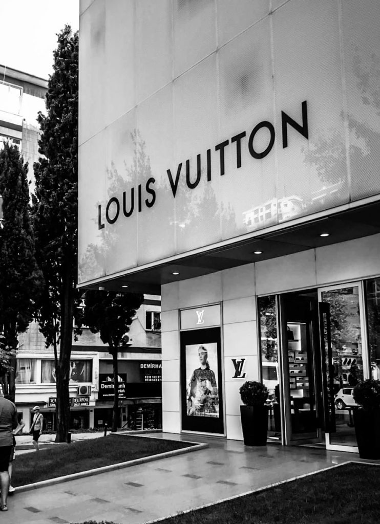 Istanbul, Turkey- Circa December 2020: Showcase of the Louis Vuitton Store. Louis  Vuitton is a French Fashion House, One Editorial Photography - Image of  lifestyle, fashion: 206165852